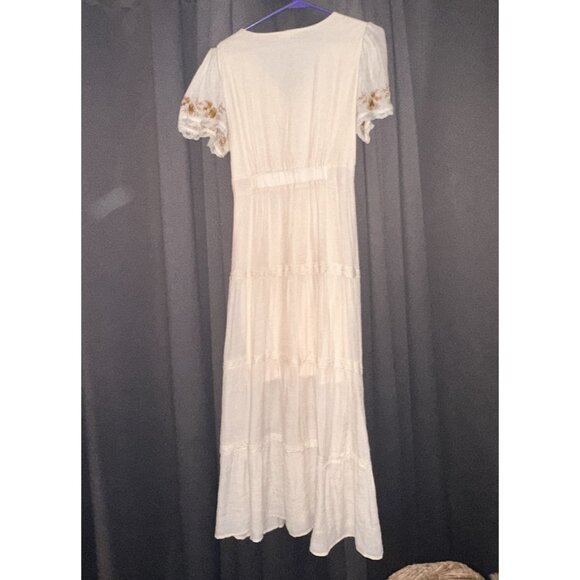 Women’s Baevely Maxi Dress In Beige Medium - Picture 4 of 4